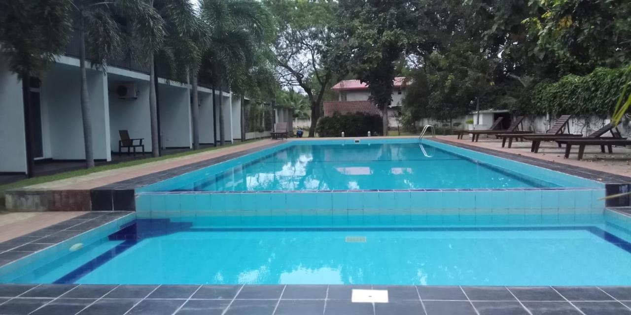 Samwill Holiday Resort Kataragama Luaran gambar